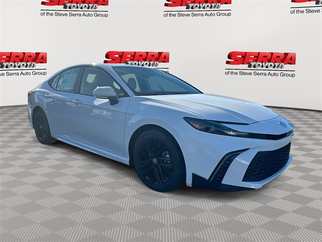 2026 Toyota Camry SE's photo