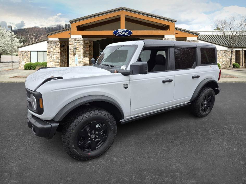 2025 Ford Bronco 4-Door Big Bend's photo