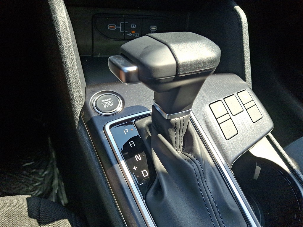 2026 Kia Sportage LX photo 14