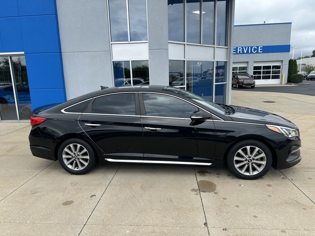 2017 Hyundai Sonata Limited photo 5