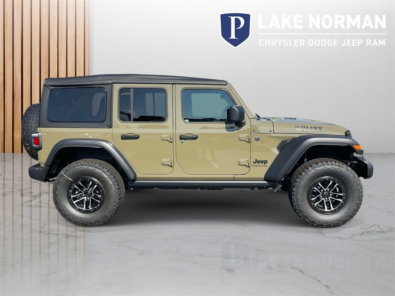2025 Jeep Wrangler Willys photo 9