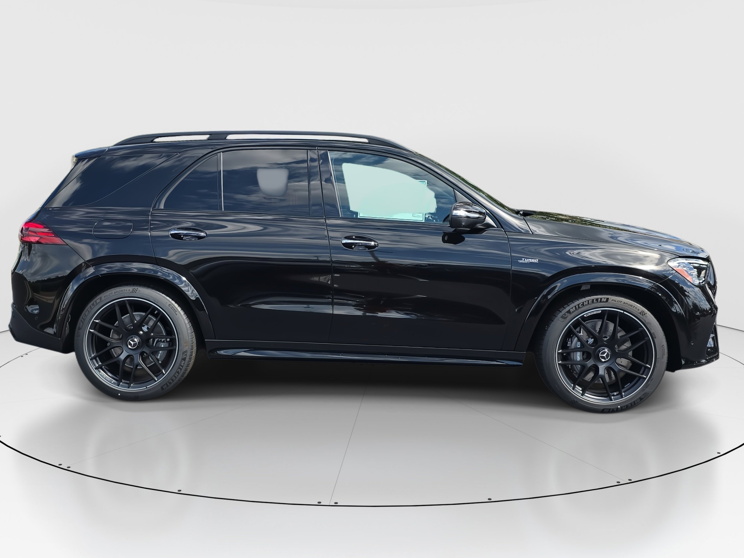 2026 Mercedes Benz GLE AMG 53 photo 2