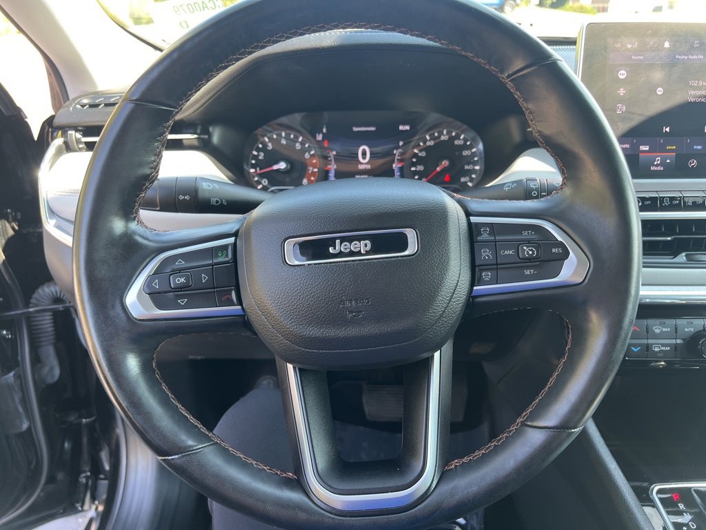 2022 Jeep Compass Limited photo 6