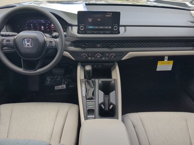 2025 Honda Accord LX photo 11