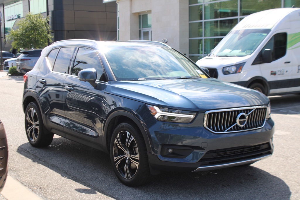 2021 Volvo XC40 T5 AWD Inscription photo 2