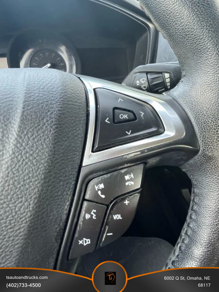 2018 Ford Fusion SE Hybrid photo 20