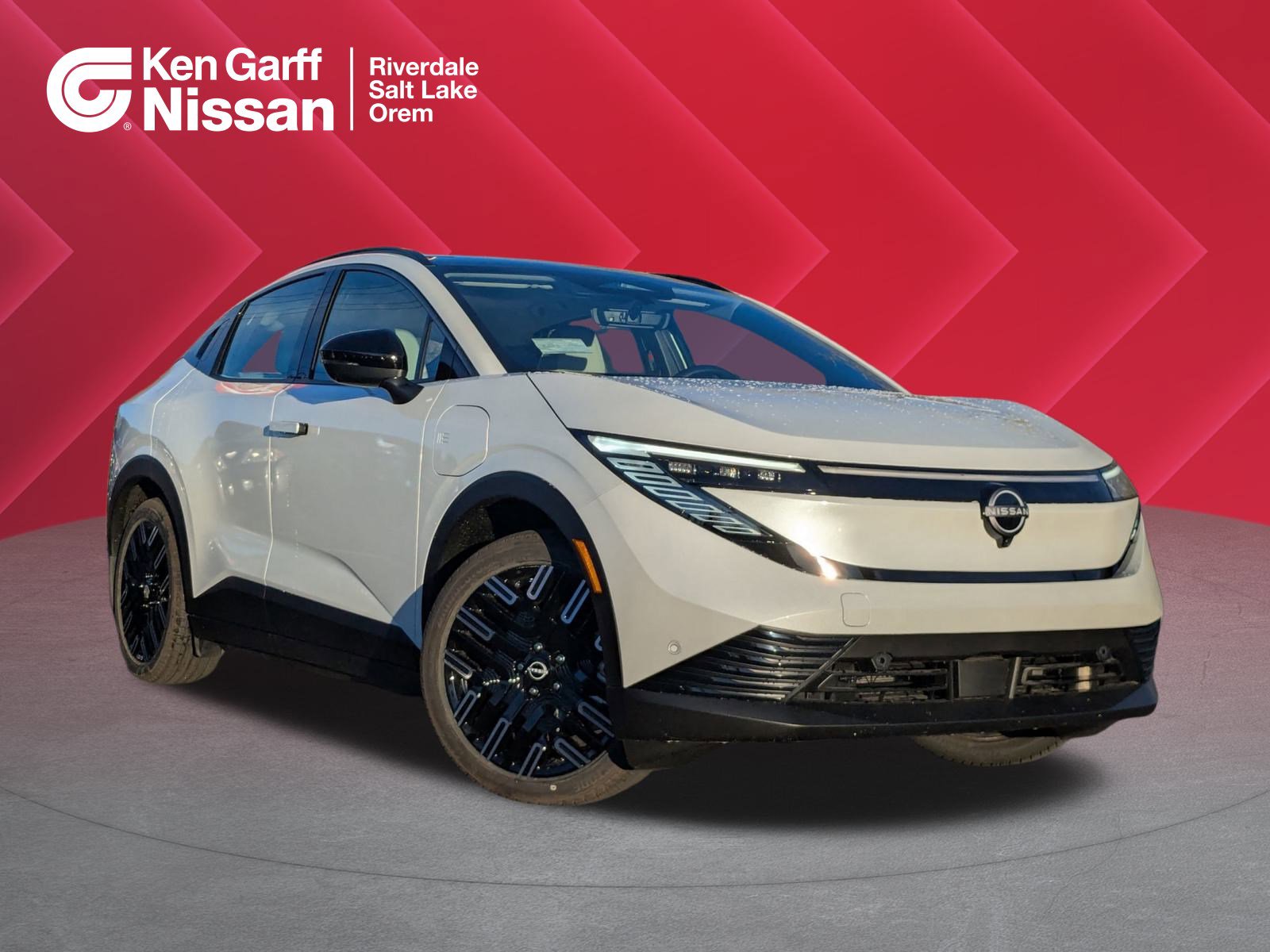 2026 Nissan LEAF Platinum+'s photo