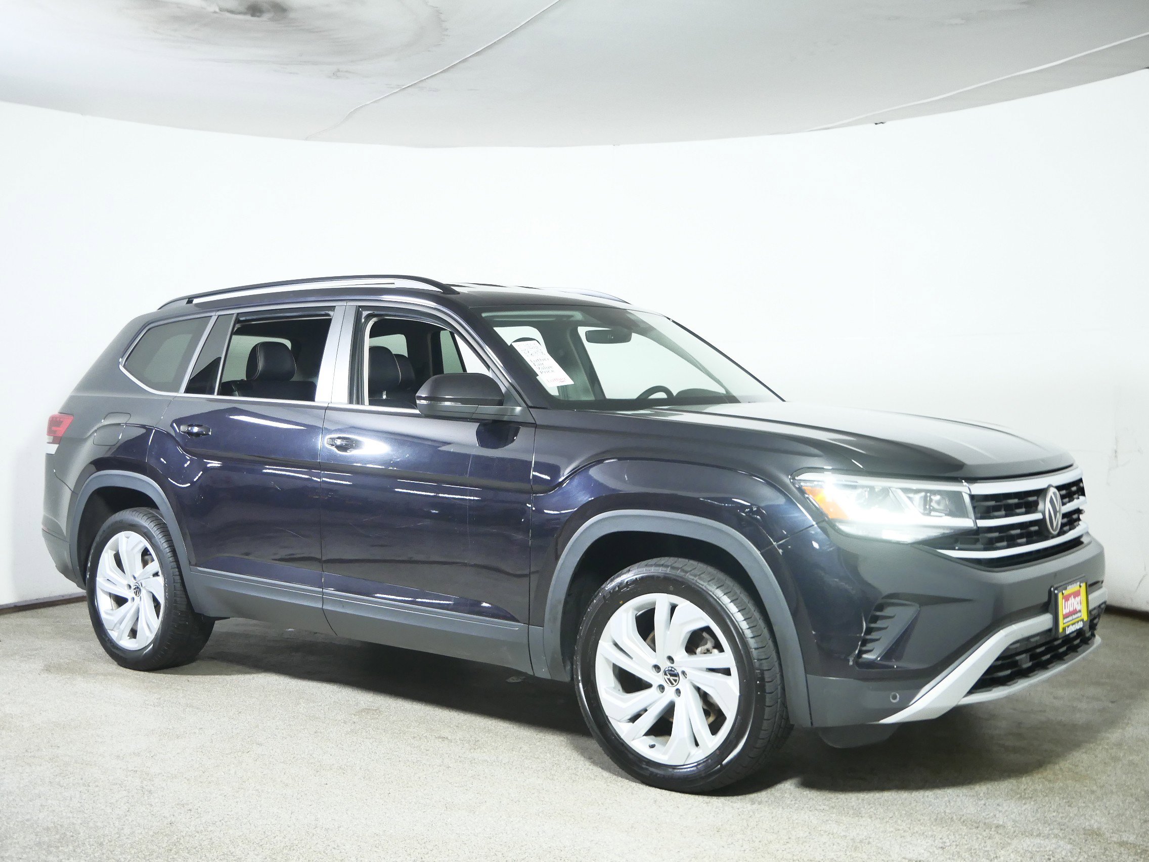 2021 Volkswagen Atlas SE w/Tech's photo