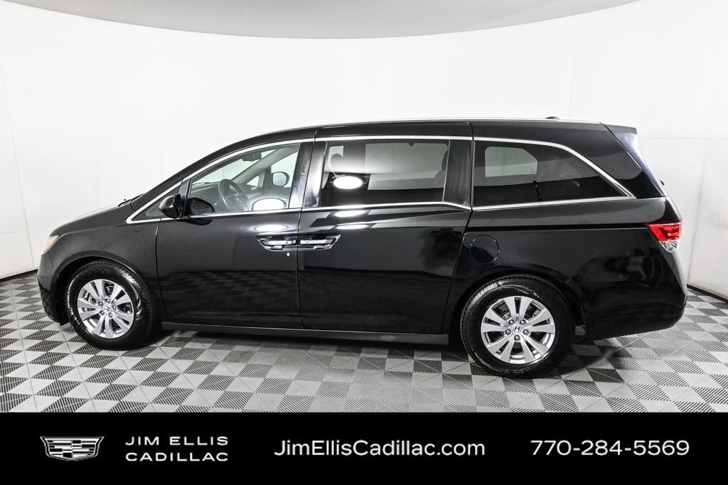 2016 Honda Odyssey EX-L photo 2