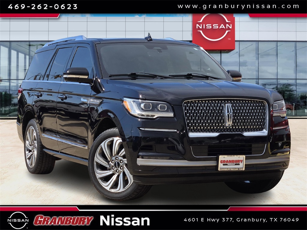2023 Lincoln Navigator Reserve's photo