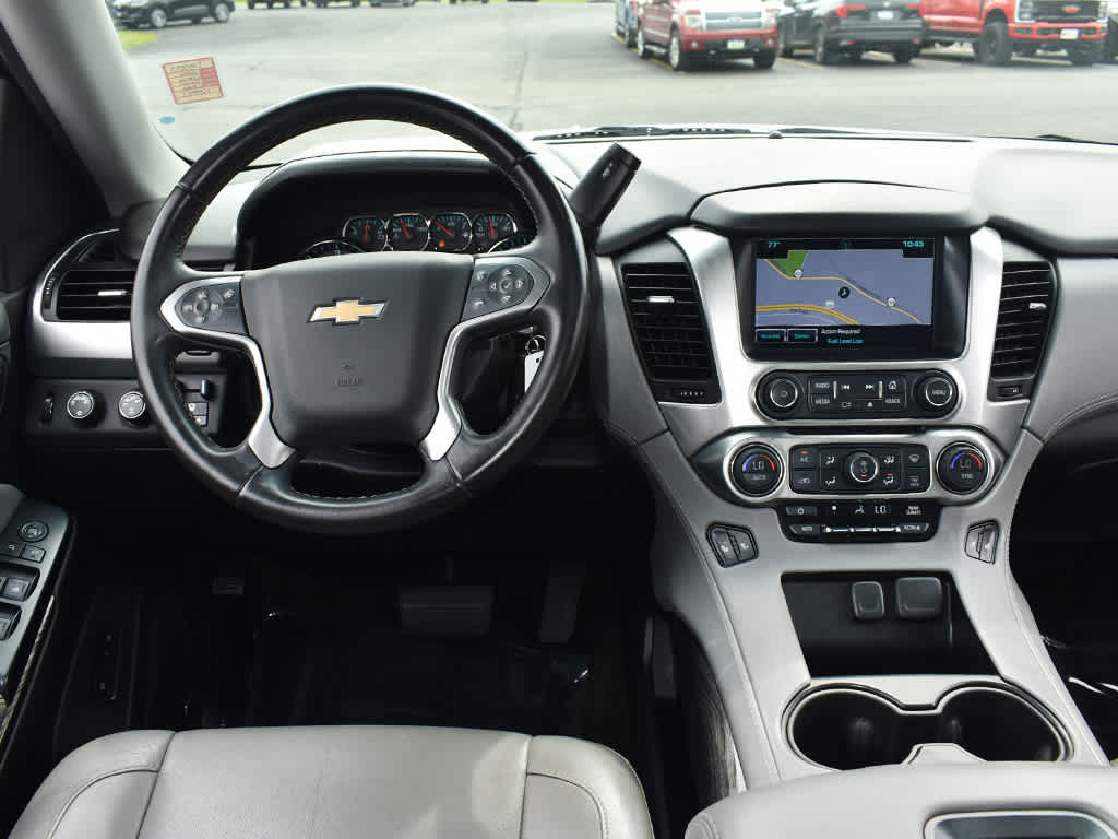 2016 Chevrolet Tahoe LT photo 12