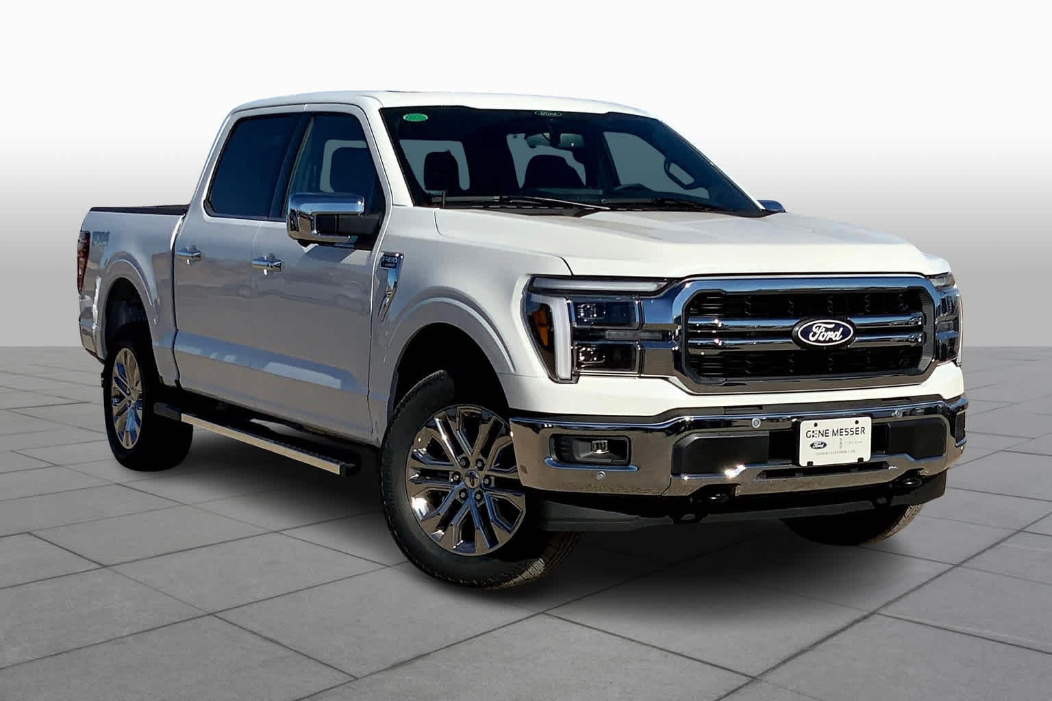 2025 Ford F-150 Lariat photo 2