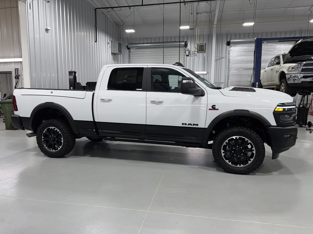 2025 Ram 2500 Power Wagon photo 9