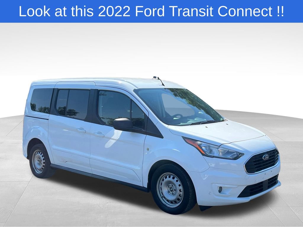 2022 Ford Transit Connect XLT's photo