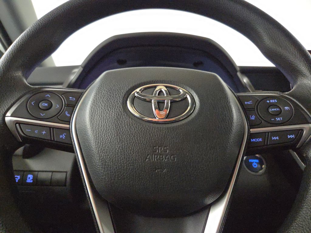 2023 Toyota Camry Hybrid LE photo 19