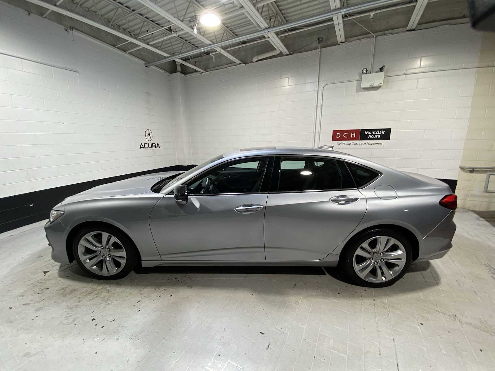 2023 Acura TLX Technology photo 3