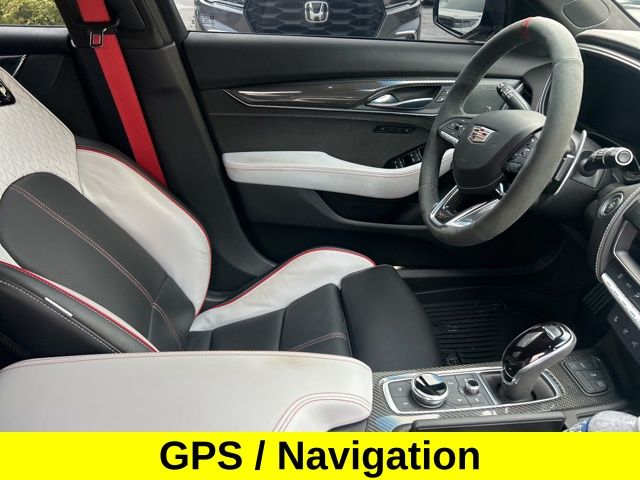 2022 Cadillac CT5 V photo 5
