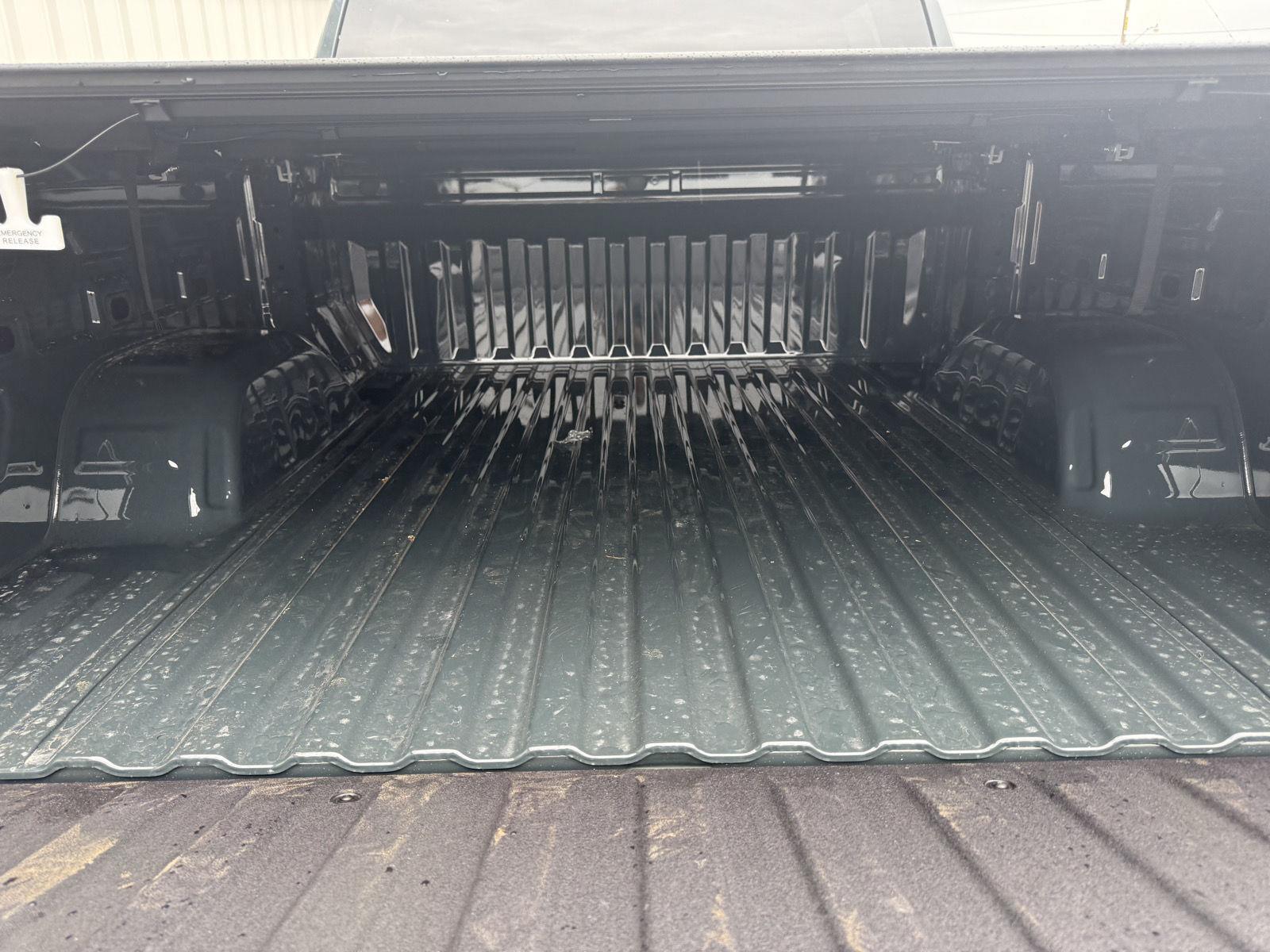 2026 Chevrolet Silverado 1500 LTZ photo 4