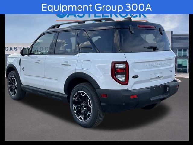 2025 Ford Bronco Sport Outer Banks photo 2