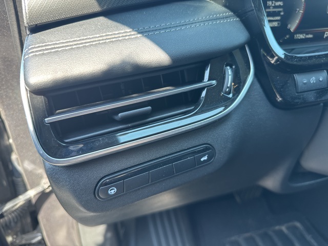 2023 Infiniti QX60 Luxe photo 16