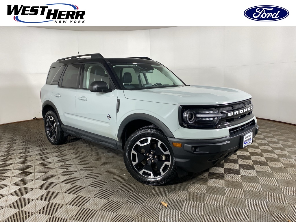 2021 Ford Bronco Sport Outer Banks's photo