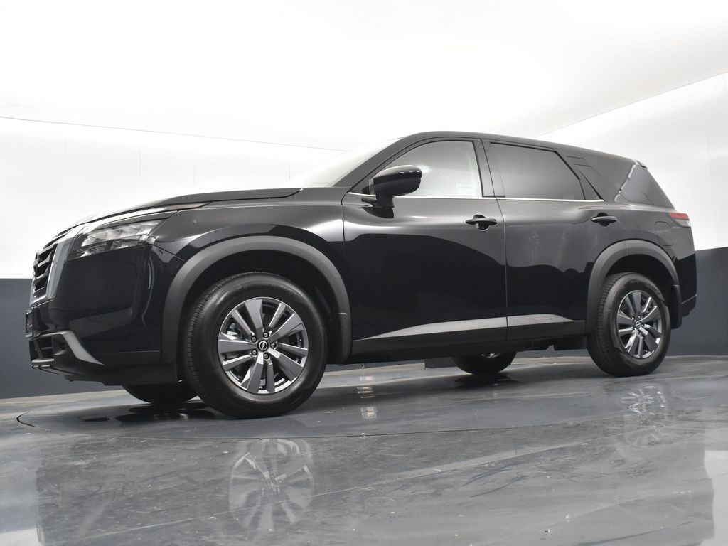 2025 Nissan Pathfinder S photo 36