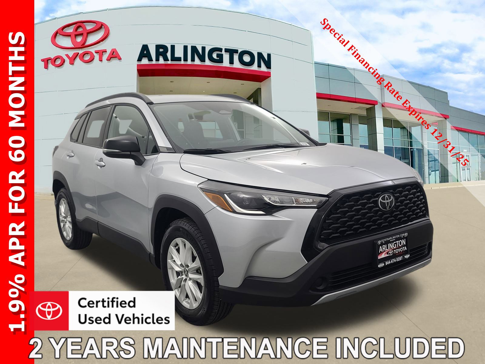 2025 Toyota Corolla Cross LE's photo