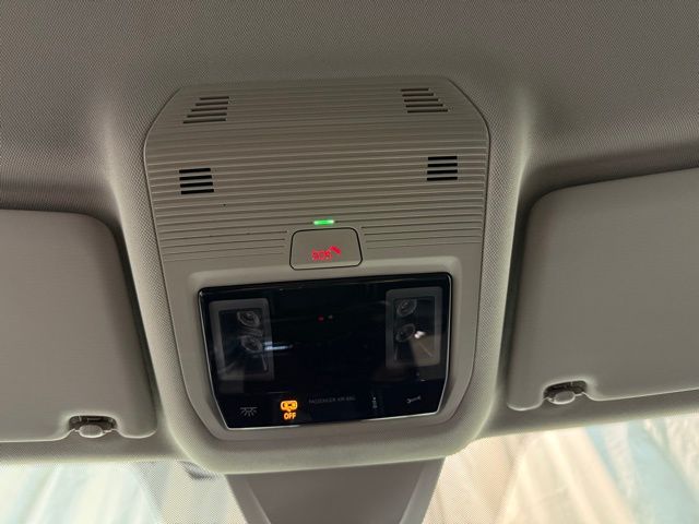 2025 Volkswagen Atlas SE photo 23