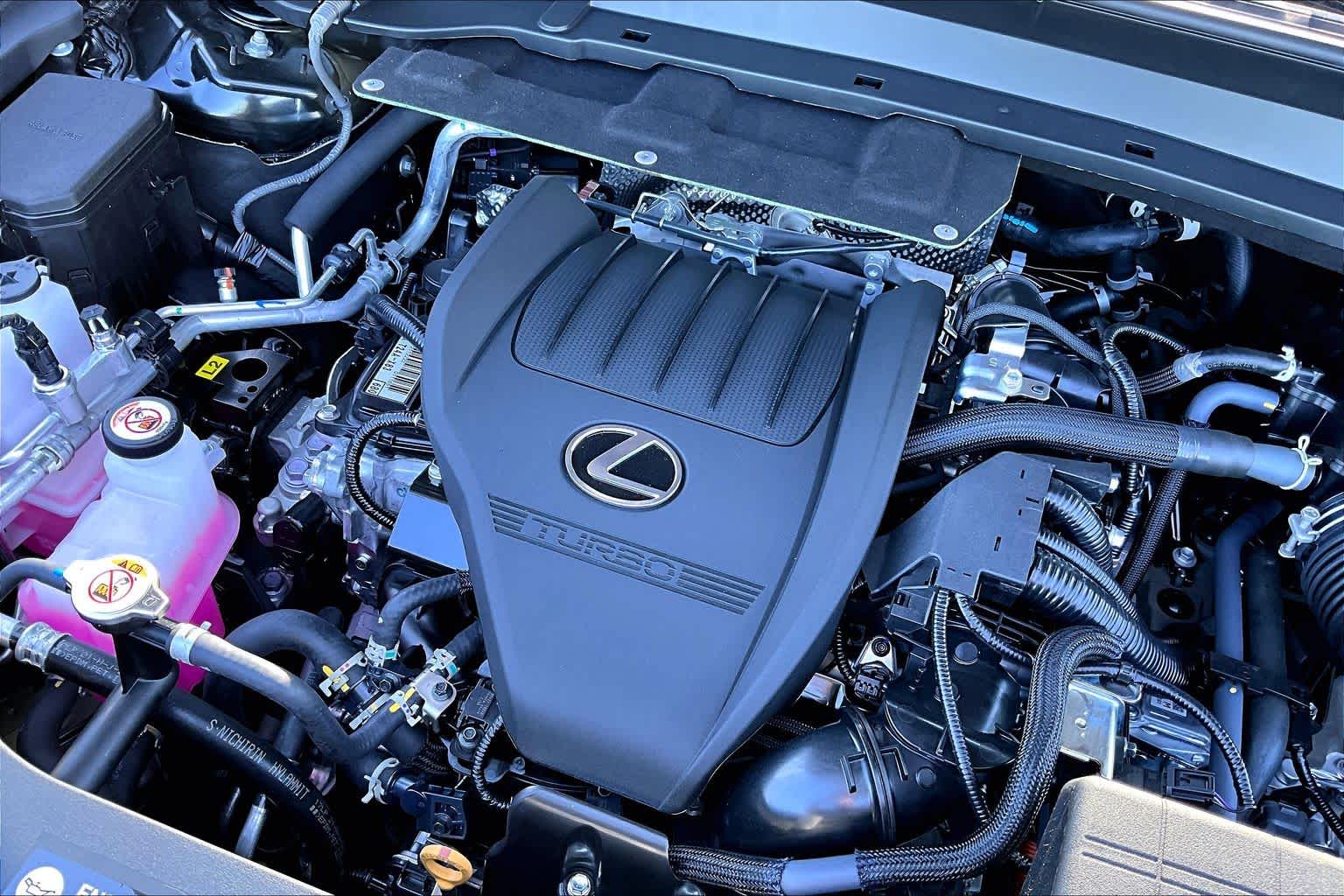 2026 Lexus TX 500h F-Sport Premium - Photo 19