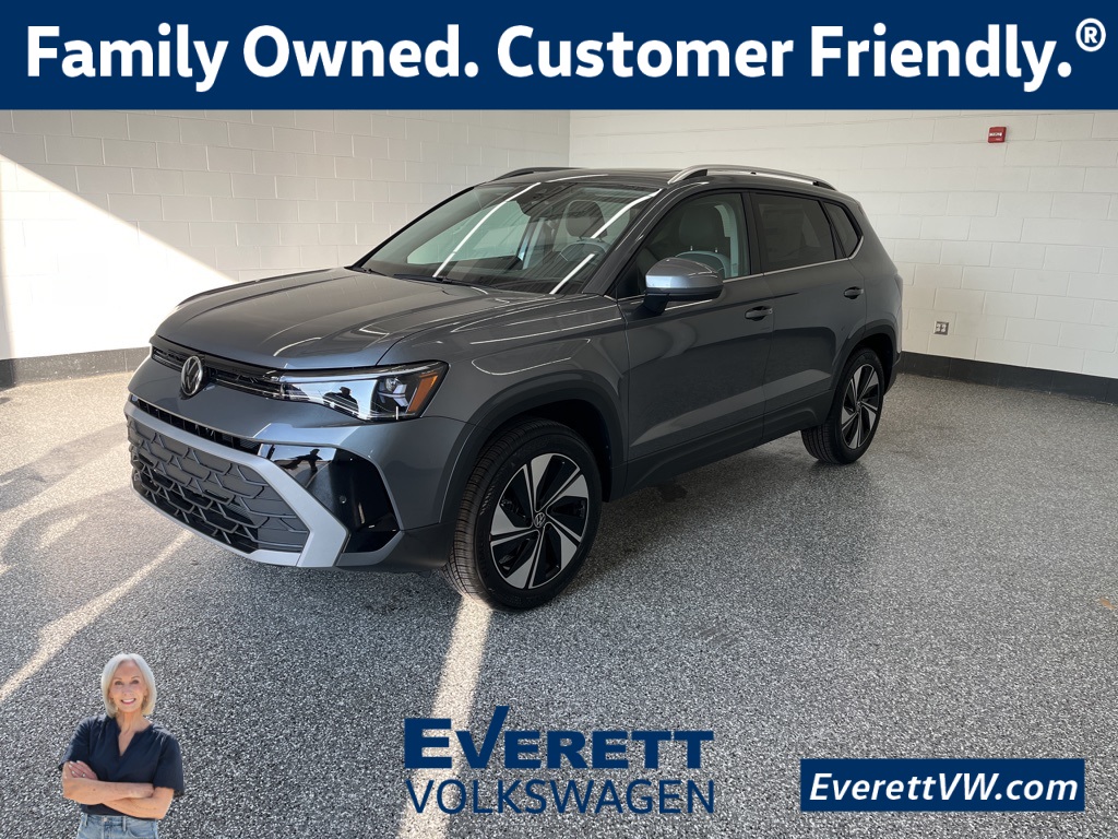 2026 Volkswagen Taos SE's photo