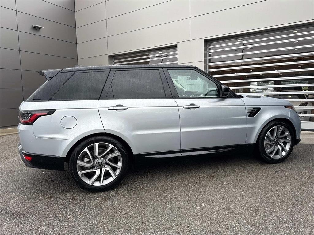 2022 Land Rover Range Rover Sport HSE Silver Edition photo 9