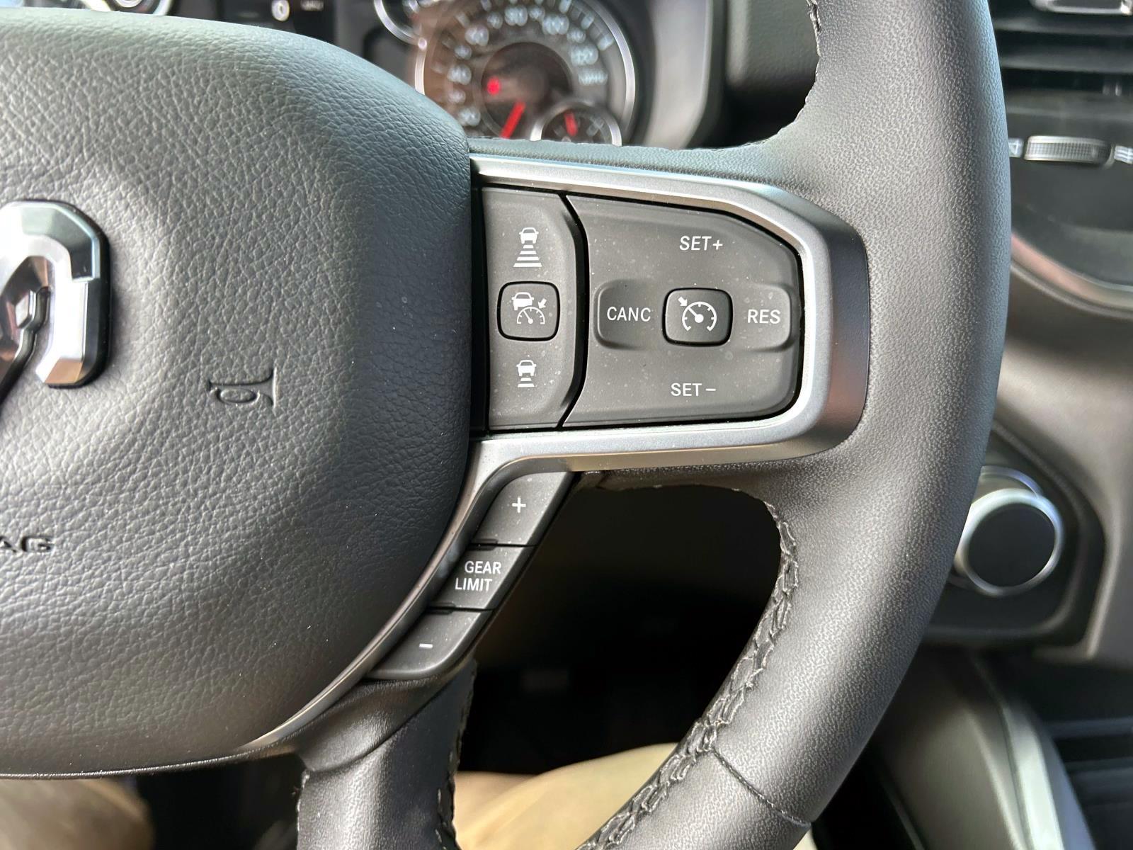 2025 Ram 1500 Big Horn photo 20