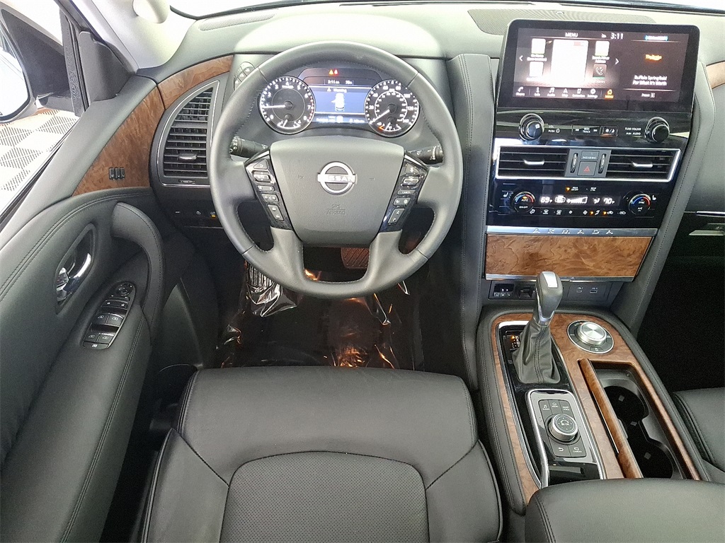 2024 Nissan Armada SL photo 13