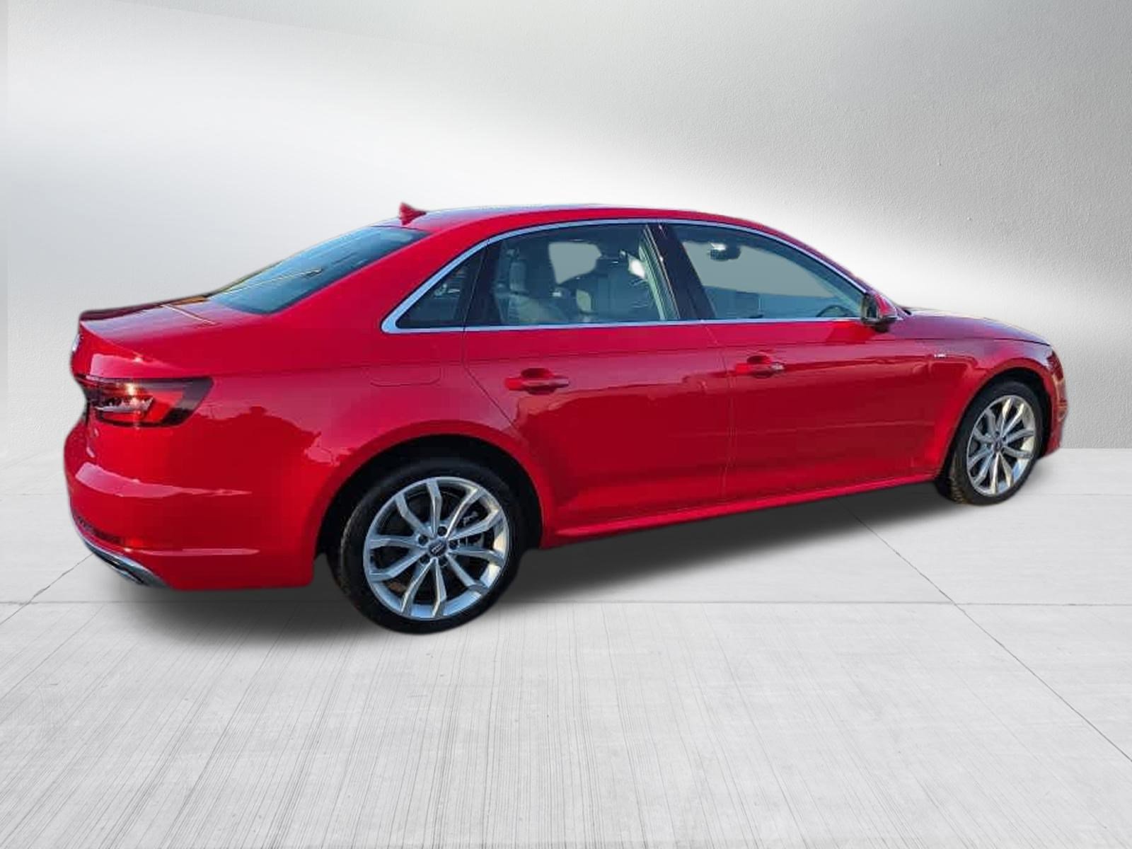 2019 Audi A4 2.0T Premium Plus Quattro photo 3