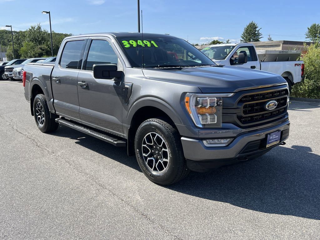 2022 Ford F-150 XLT's photo