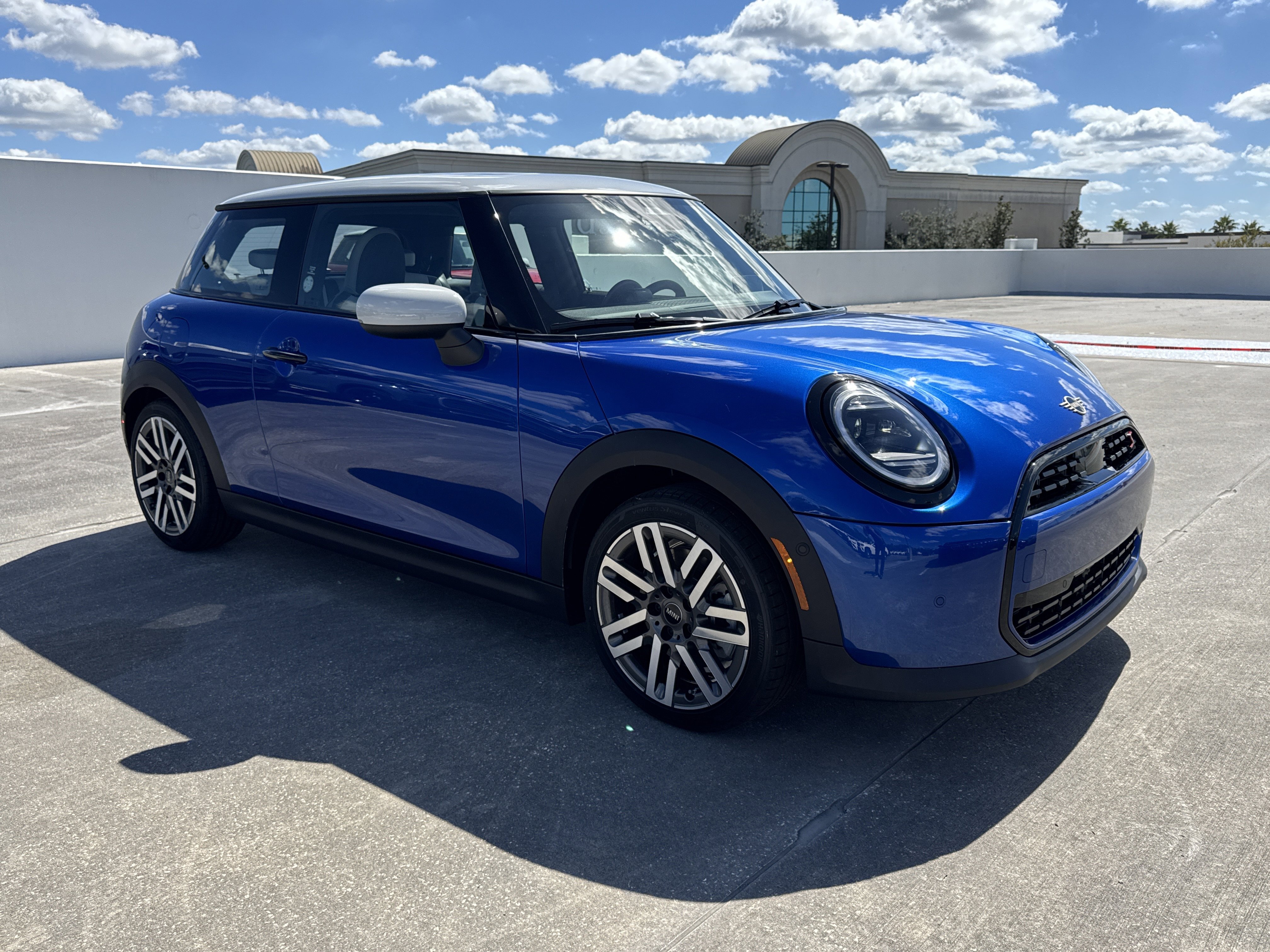 2026 MINI Hardtop 2 Door S's photo