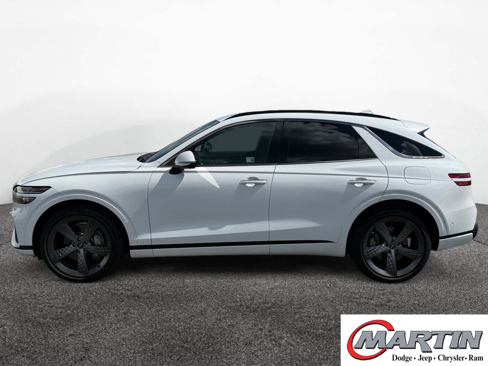 2024 Genesis GV70 2.5T photo 2