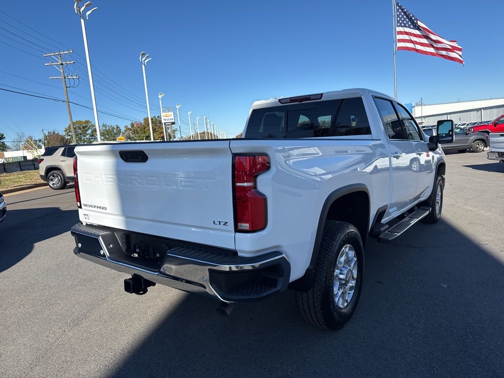 2026 Chevrolet Silverado 2500HD LTZ photo 4