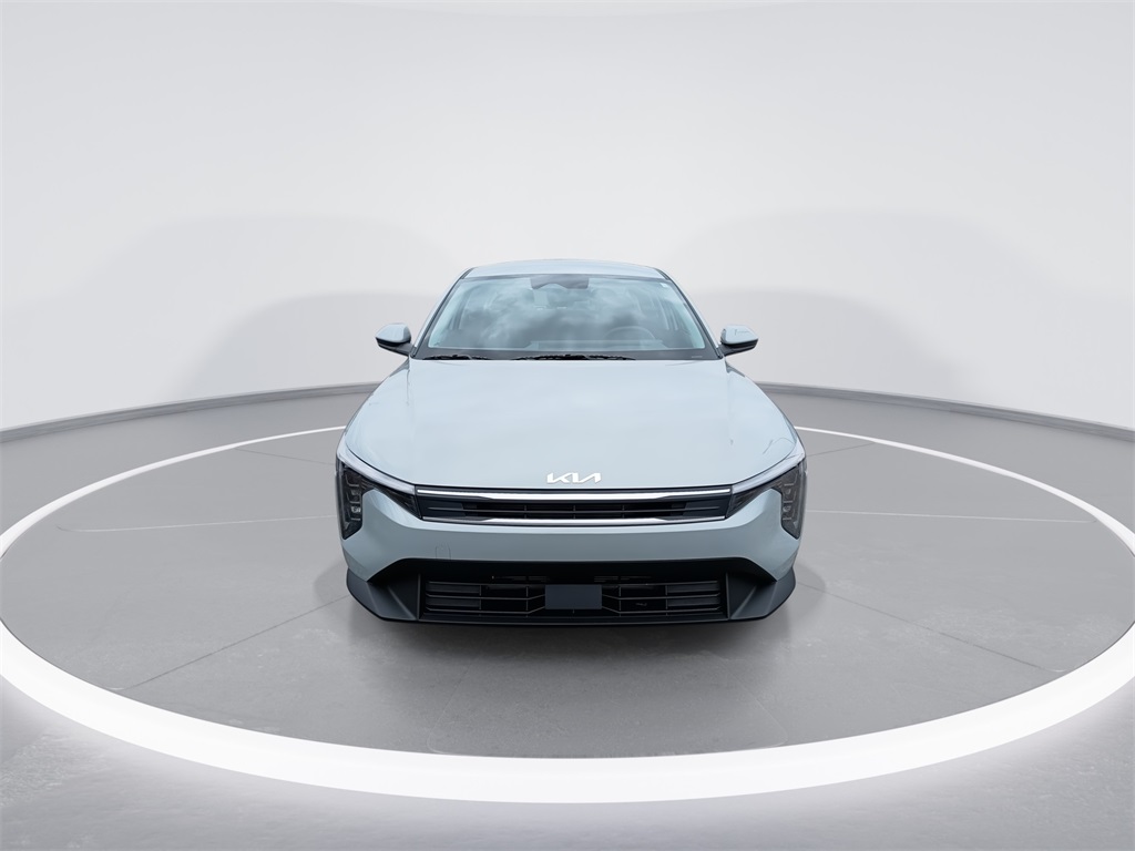 2025 Kia K4 LXS photo 3