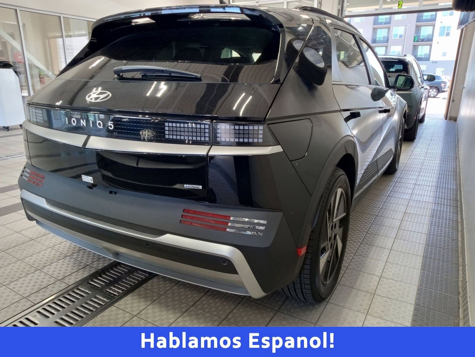 2025 Hyundai Ioniq 5 SEL photo 2