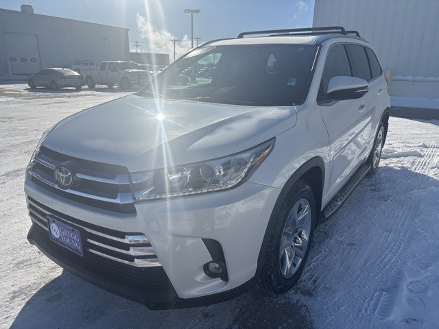 Used 2019 Toyota Highlander Hybrid Limited 4D Sport Utility White for ...