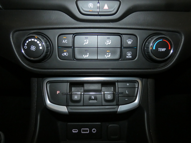 2024 Gmc Terrain SLE photo 11