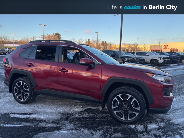2019 Toyota RAV4 Adventure's photo