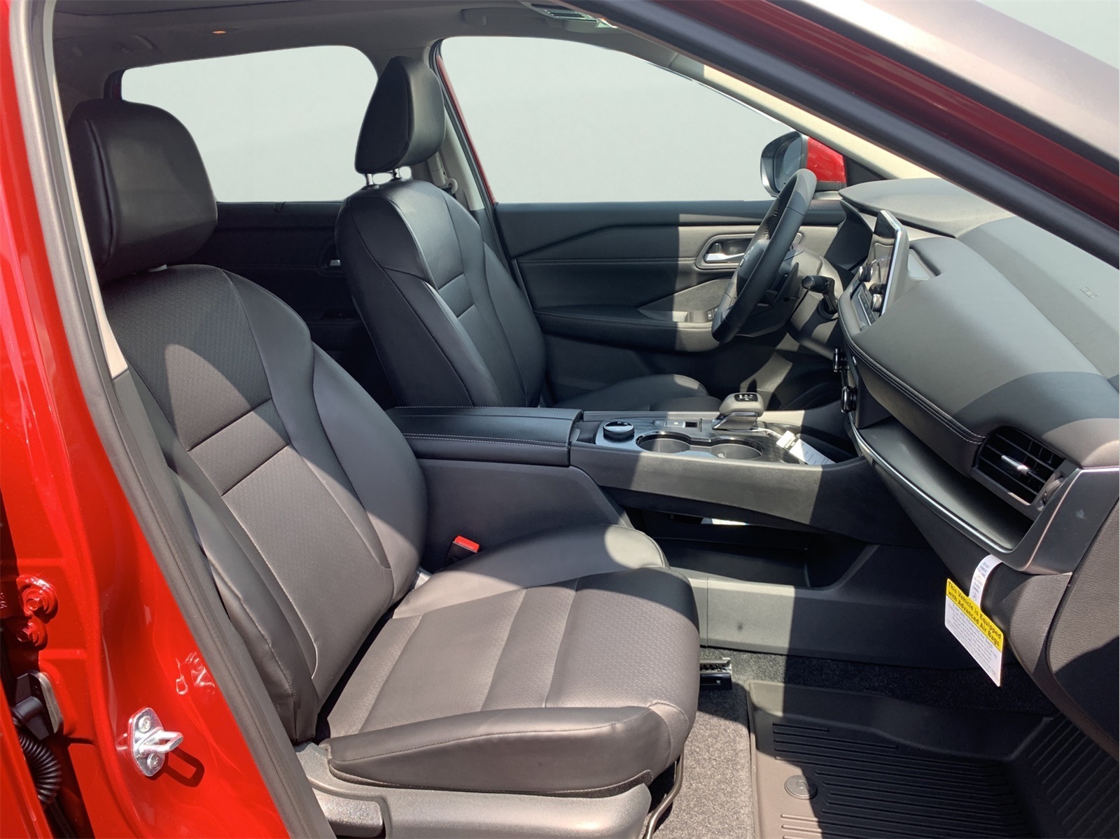 2026 Nissan Rogue SV photo 26