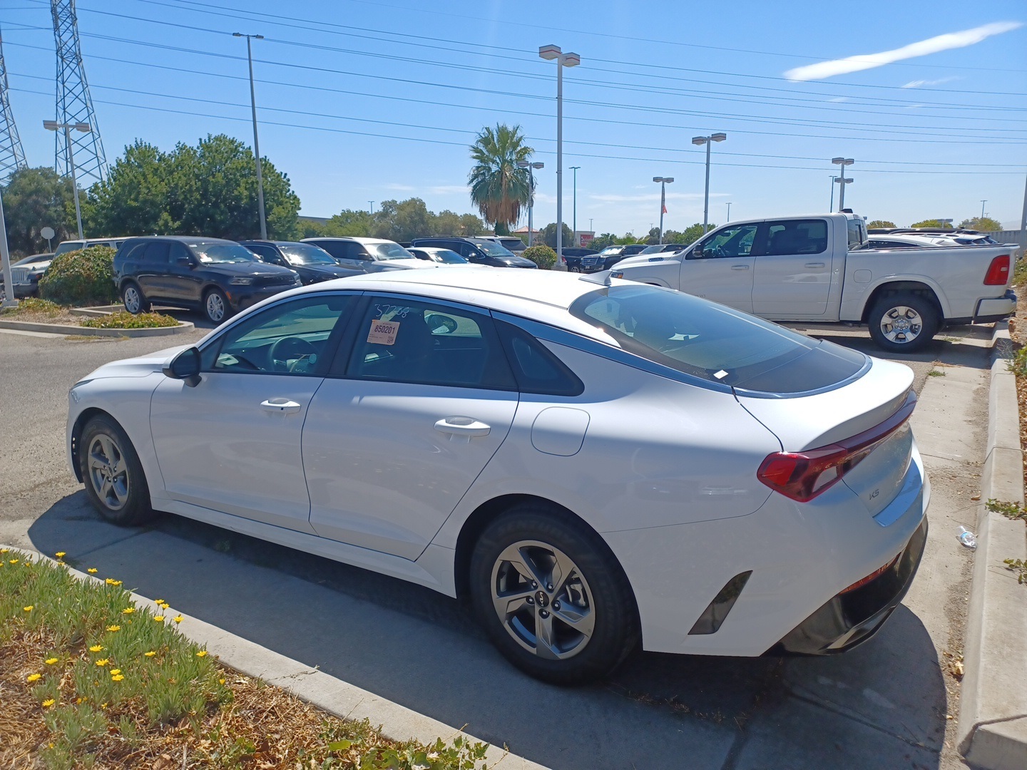 2023 Kia K5 LXS photo 4