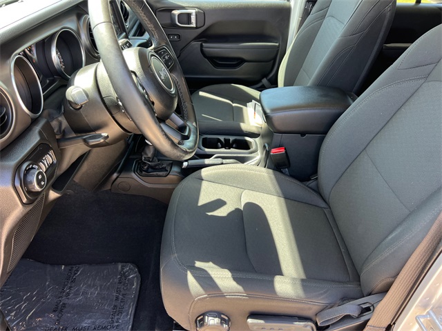 2022 Jeep Gladiator Willys photo 20