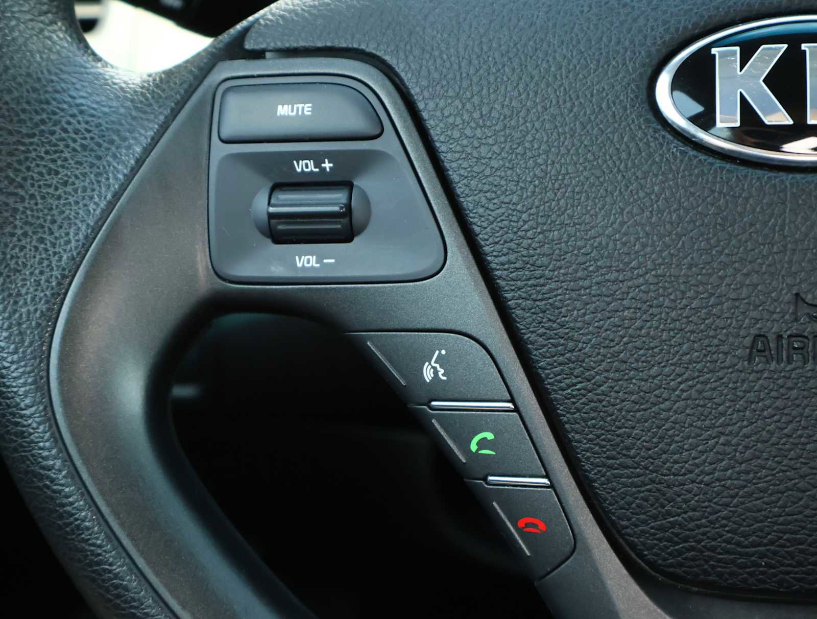 2016 Kia Forte LX photo 10