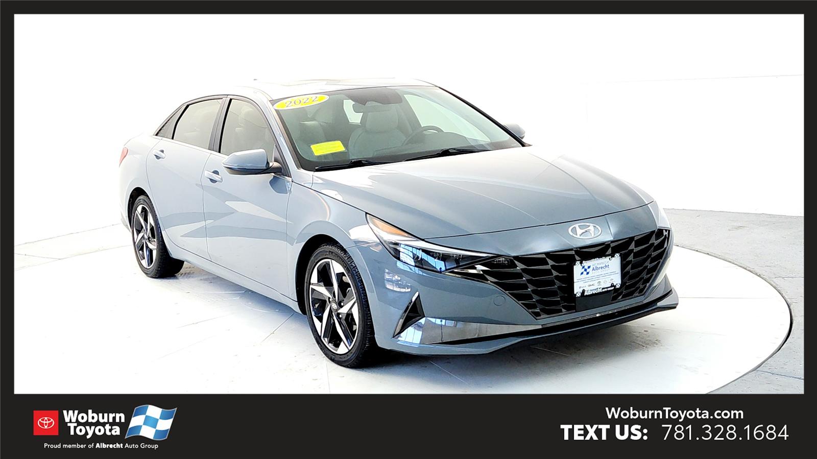 2022 Hyundai Elantra Limited's photo