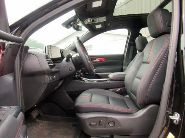 2024 Chevrolet Traverse RS photo 3