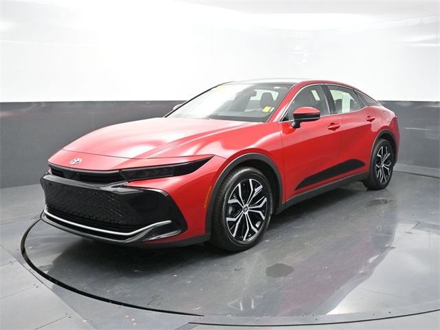 2024 Toyota Crown Limited photo 3